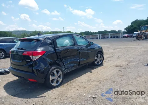 2020 Honda Hr-V Awd Lx z USA, uszkodzony, nr VIN 3CZRU6H39LM704254